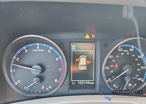 2017 Toyota Rav4 Xle z USA, uszkodzony, nr VIN 2T3RFREV0HW654275